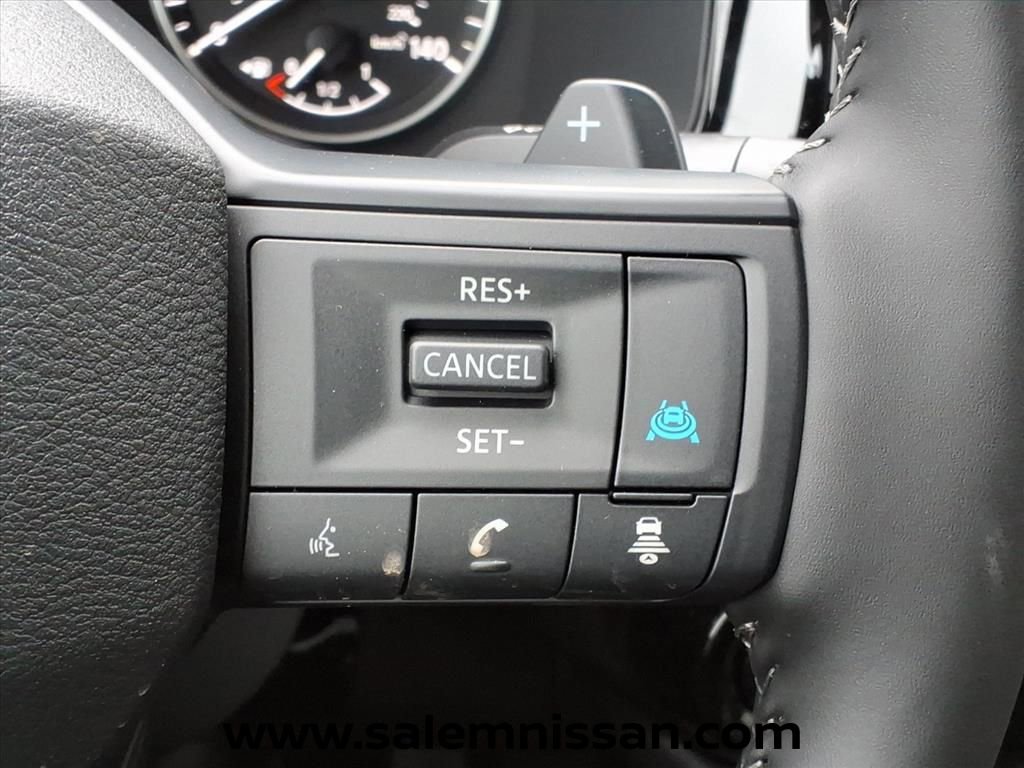 New 2026 Nissan Pathfinder SV image 17