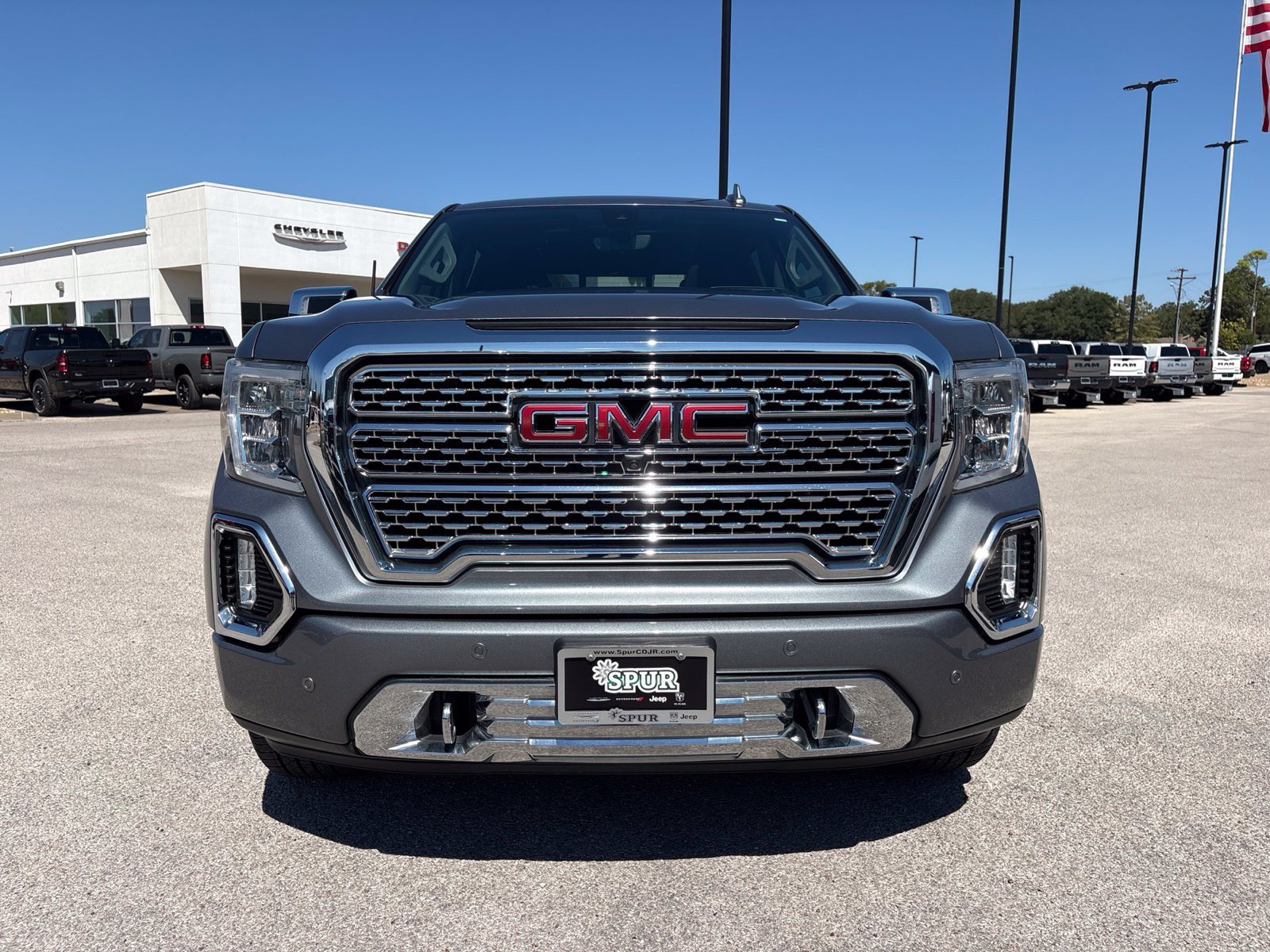 Used 2020 GMC Sierra 1500 Denali w/ Denali Ultimate Package AWD/4WD image 9
