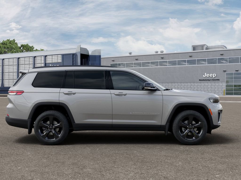 New 2026 Jeep Grand Cherokee L Limited image 21