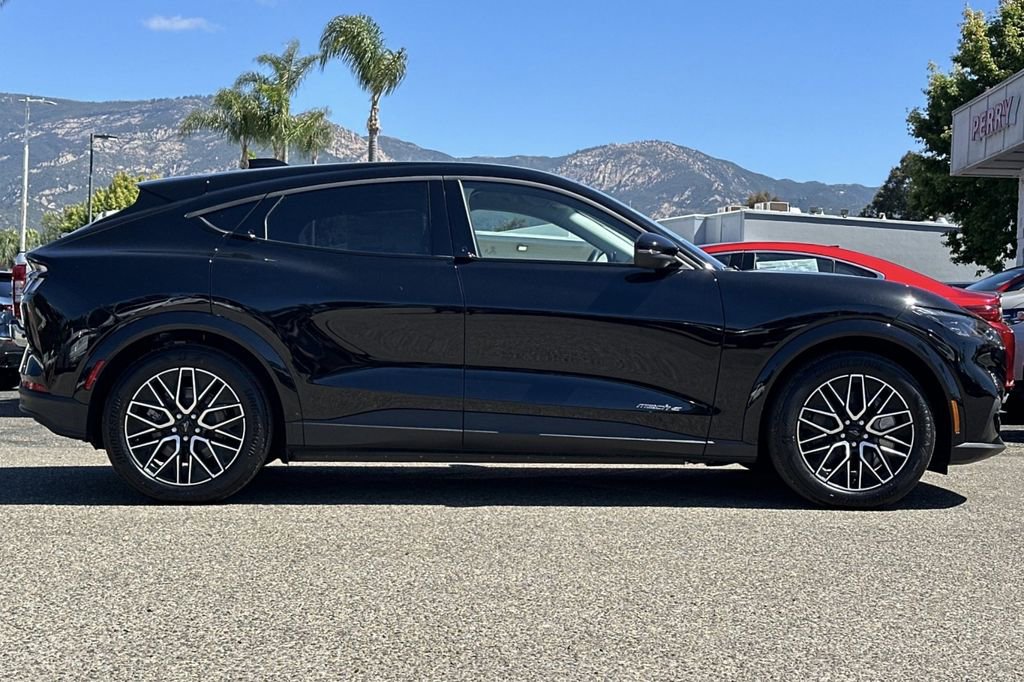 New 2026 Ford Mustang Mach-E Premium image 4