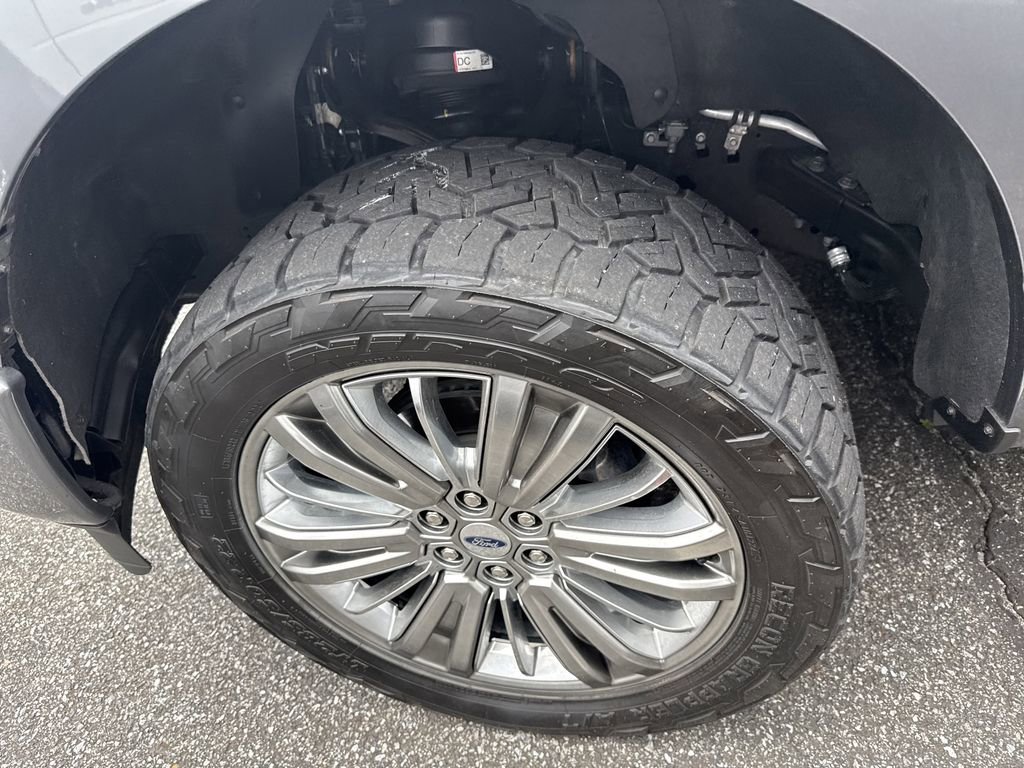 Used 2024 Ford F150 Platinum w/ Equipment Group 703A Plus image 21