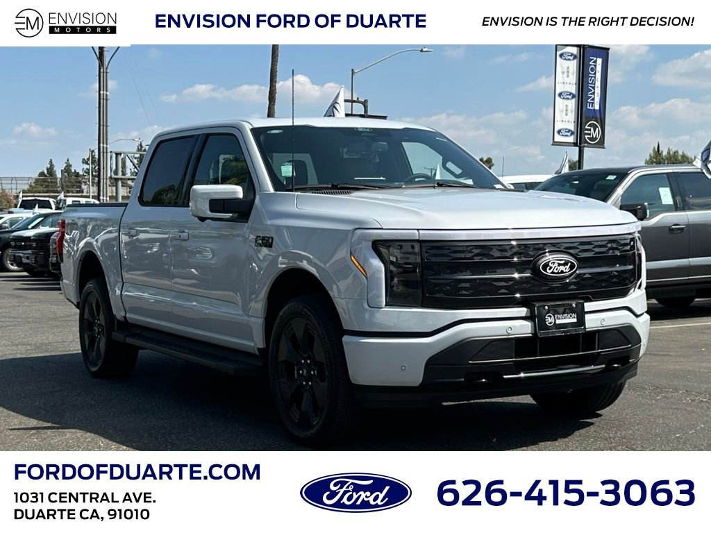 New 2025 Ford F150 Lightning Platinum w/ Dark Elements Package