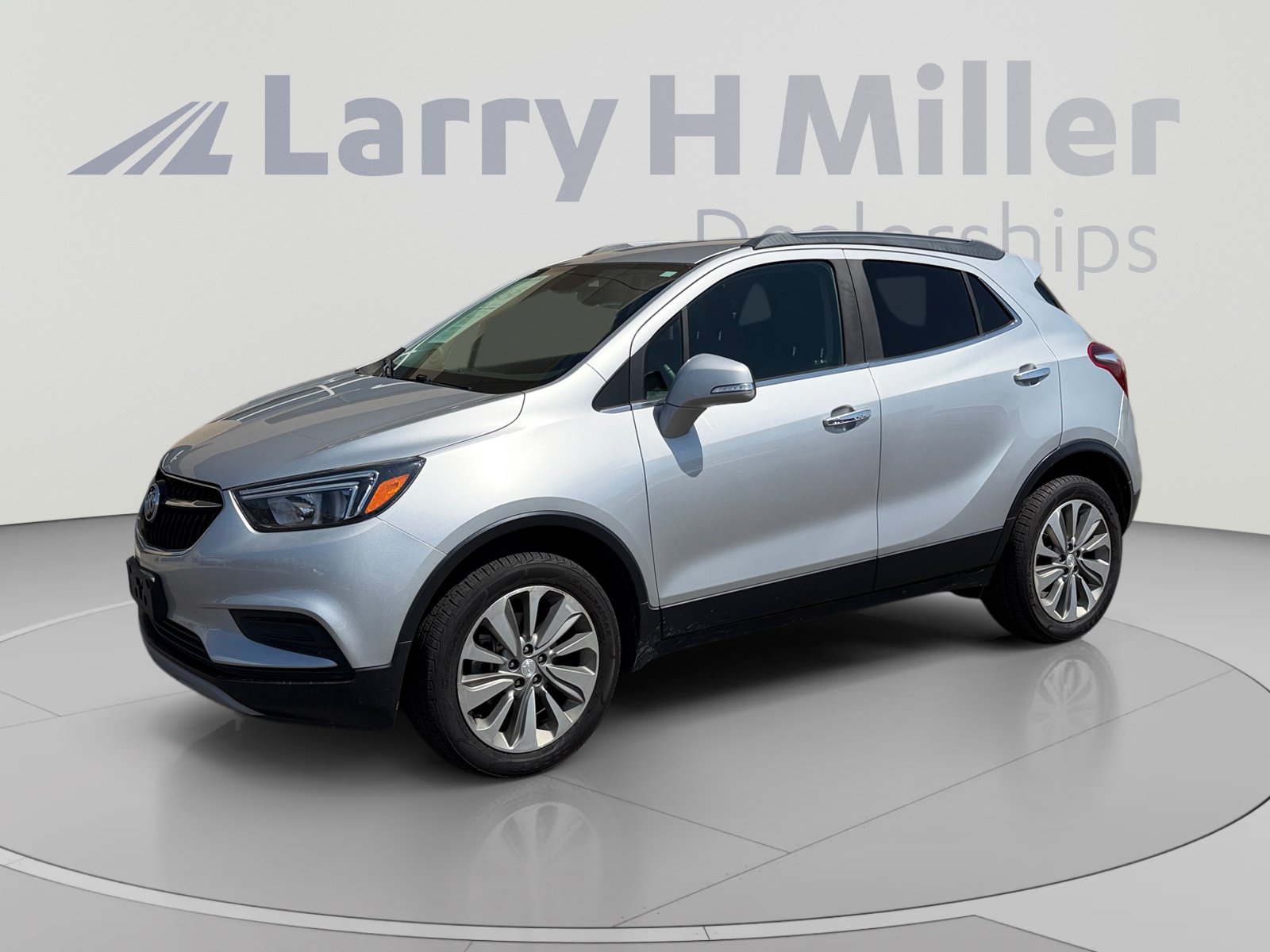 Used 2017 Buick Encore Preferred AWD/4WD image 1