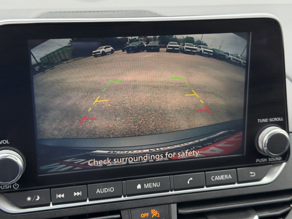 Used 2024 Nissan Altima 2.5 SR AWD/4WD image 17