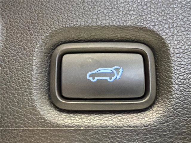 Used 2023 Hyundai Santa Fe Limited FWD image 21