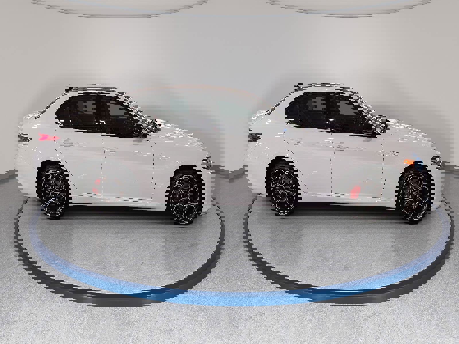 New 2025 Alfa Romeo Giulia AWD w/ Veloce Package AWD image 4