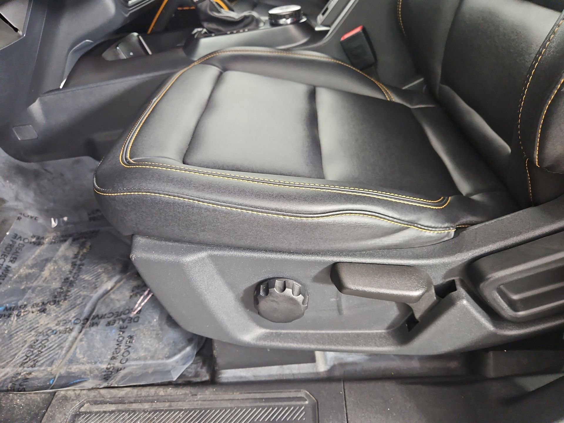 Used 2024 Ford Bronco Badlands image 15