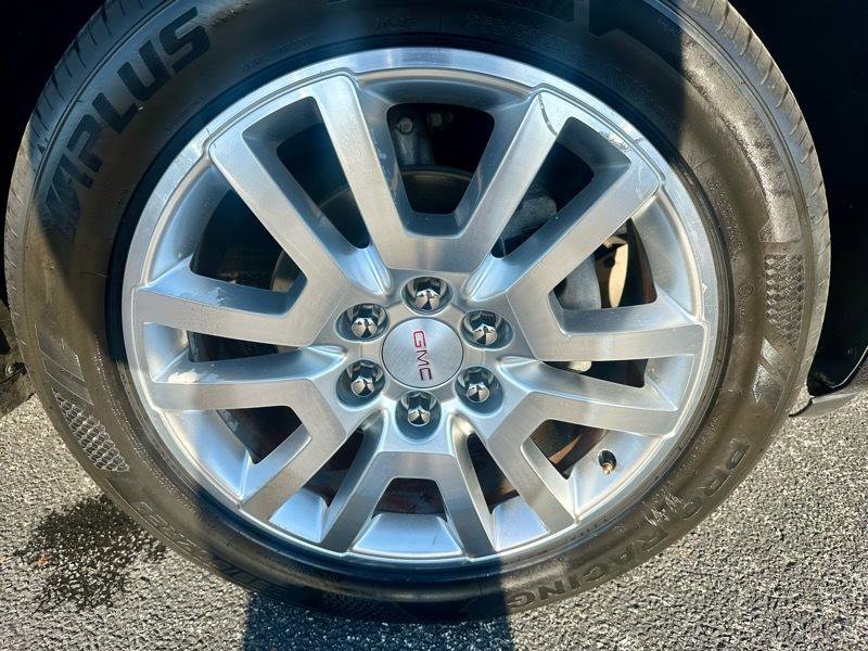 Used 2015 GMC Acadia Denali image 30