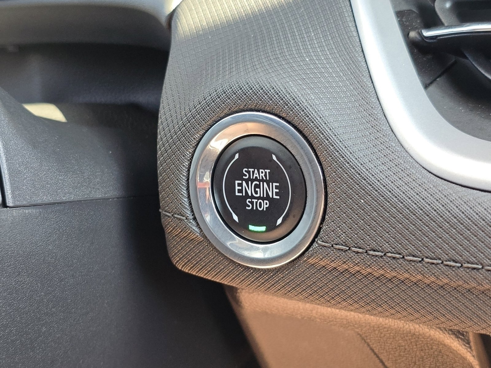 Used 2024 Chevrolet TrailBlazer LT image 10