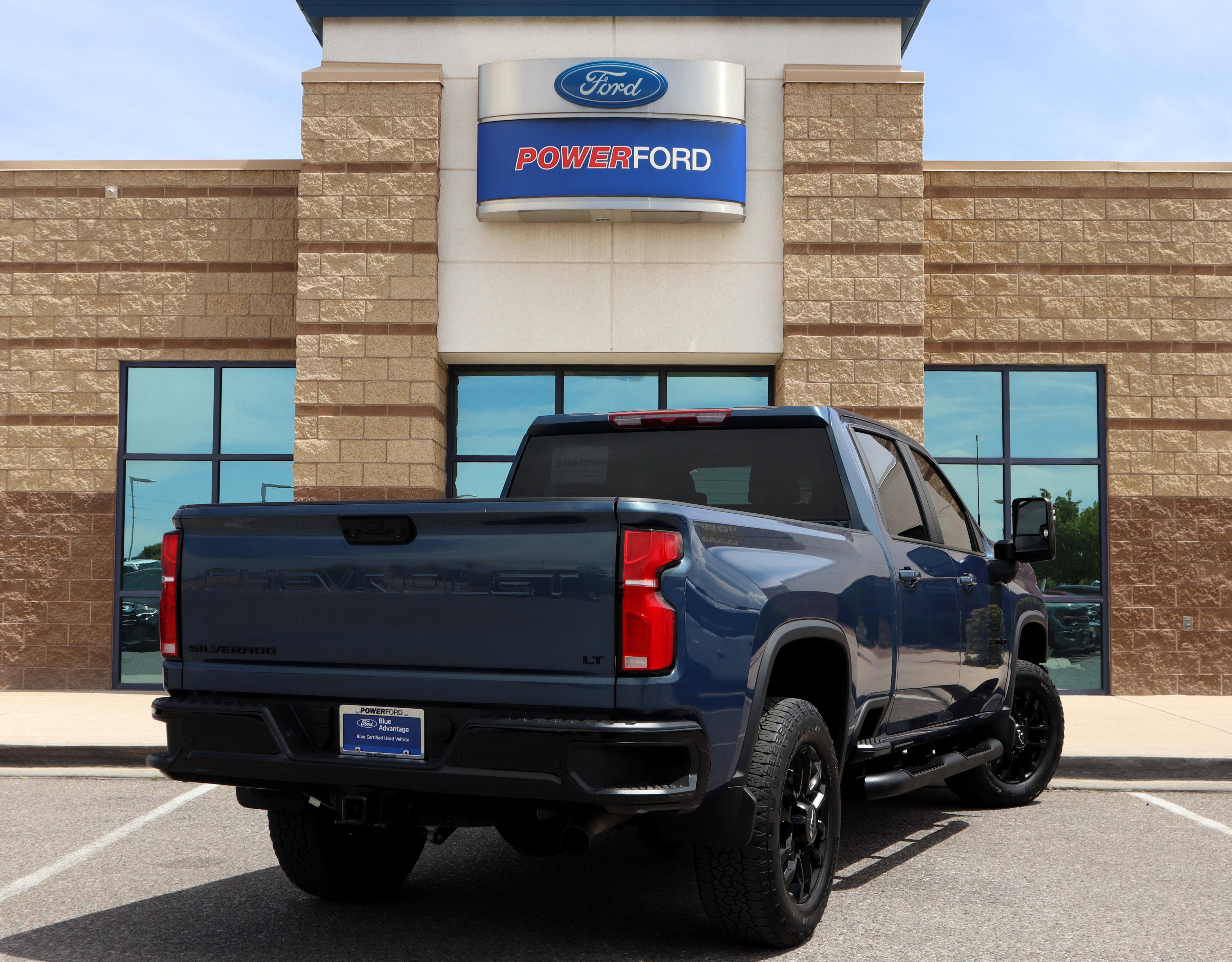Used 2025 Chevrolet Silverado 2500 LT w/ Trail Boss Package AWD/4WD image 6
