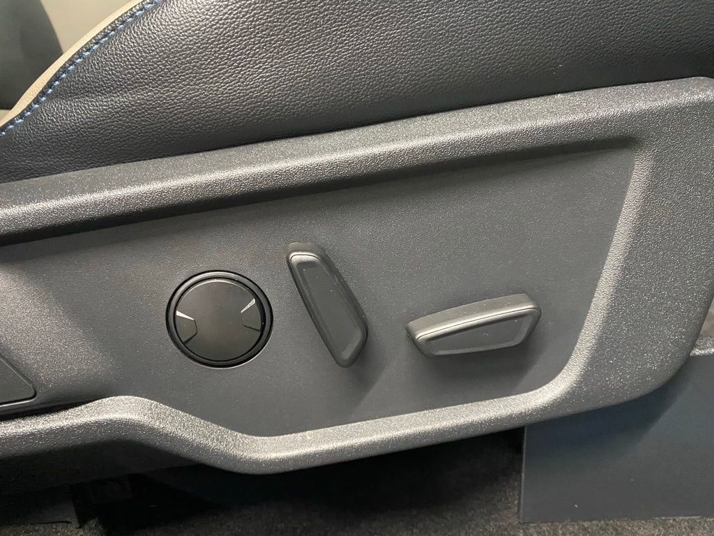 Used 2023 Ford Bronco Wildtrak image 49