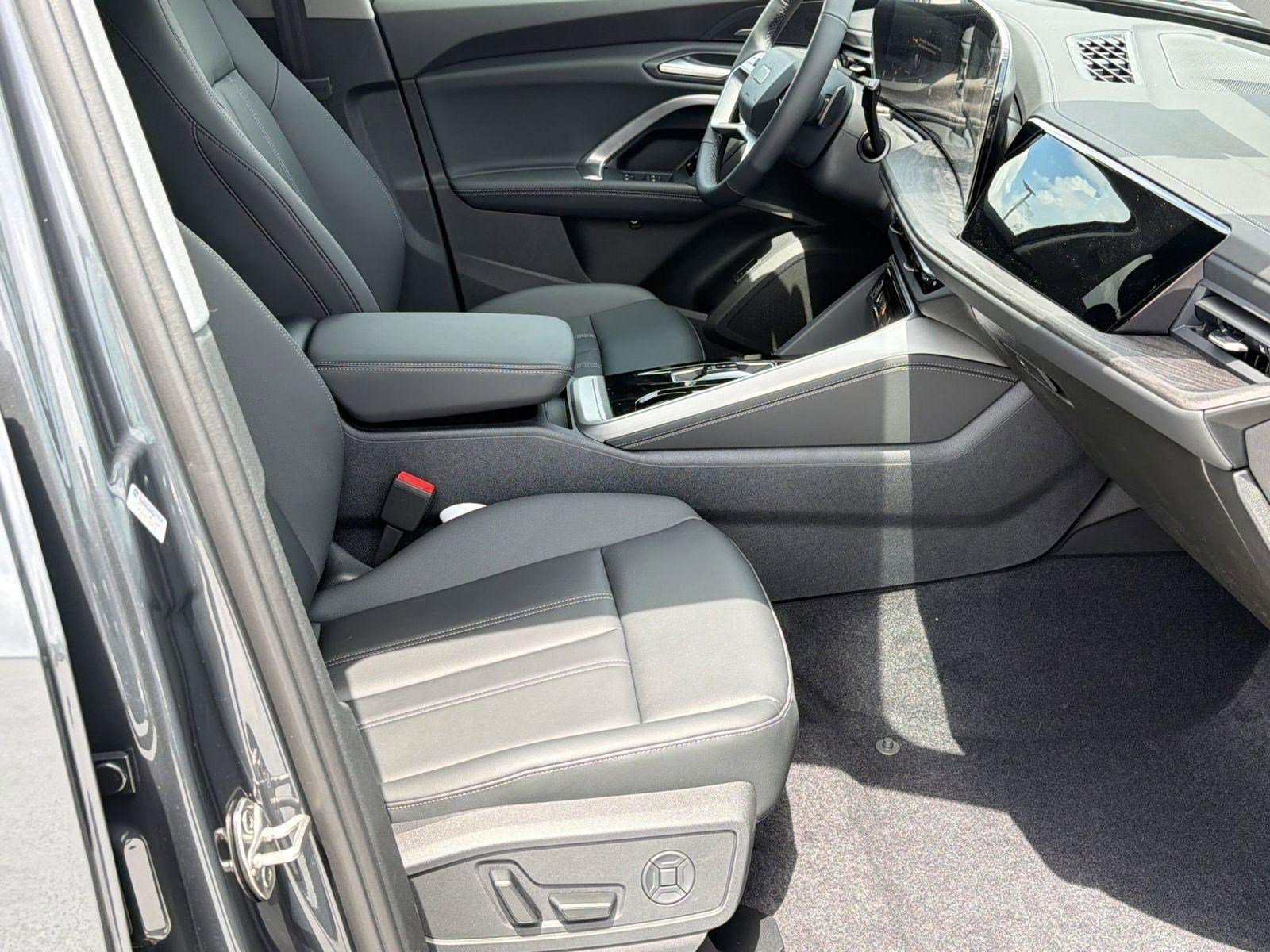 New 2026 Audi Q5 Premium AWD/4WD image 28
