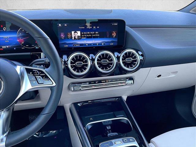 Used 2026 Mercedes-Benz GLA 250 image 8