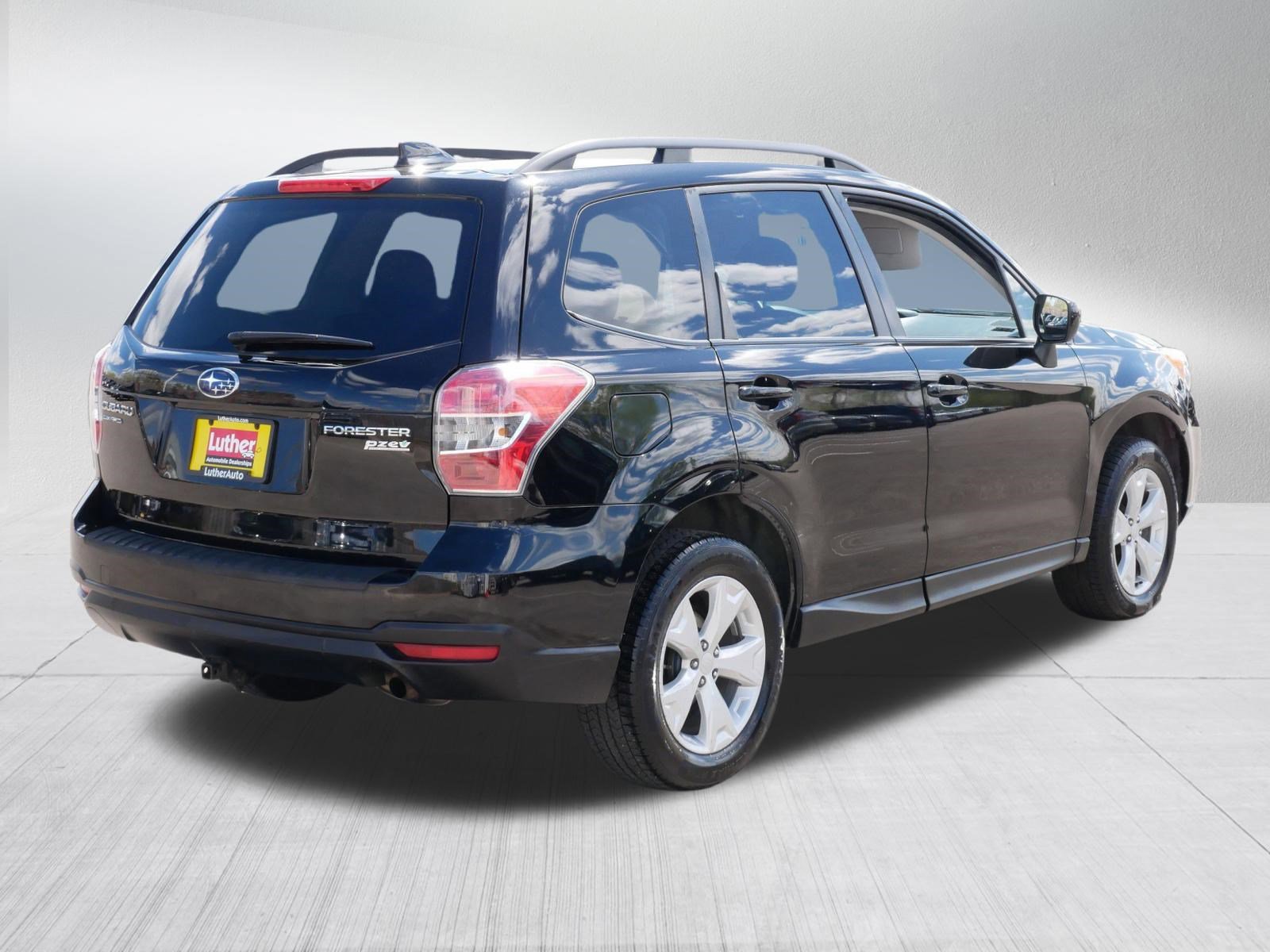 Used 2016 Subaru Forester 2.5i Premium w/ Popular Package #2 AWD/4WD image 7