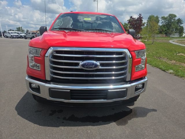 Used 2017 Ford F150 XLT w/ Equipment Group 302A Luxury AWD/4WD image 3