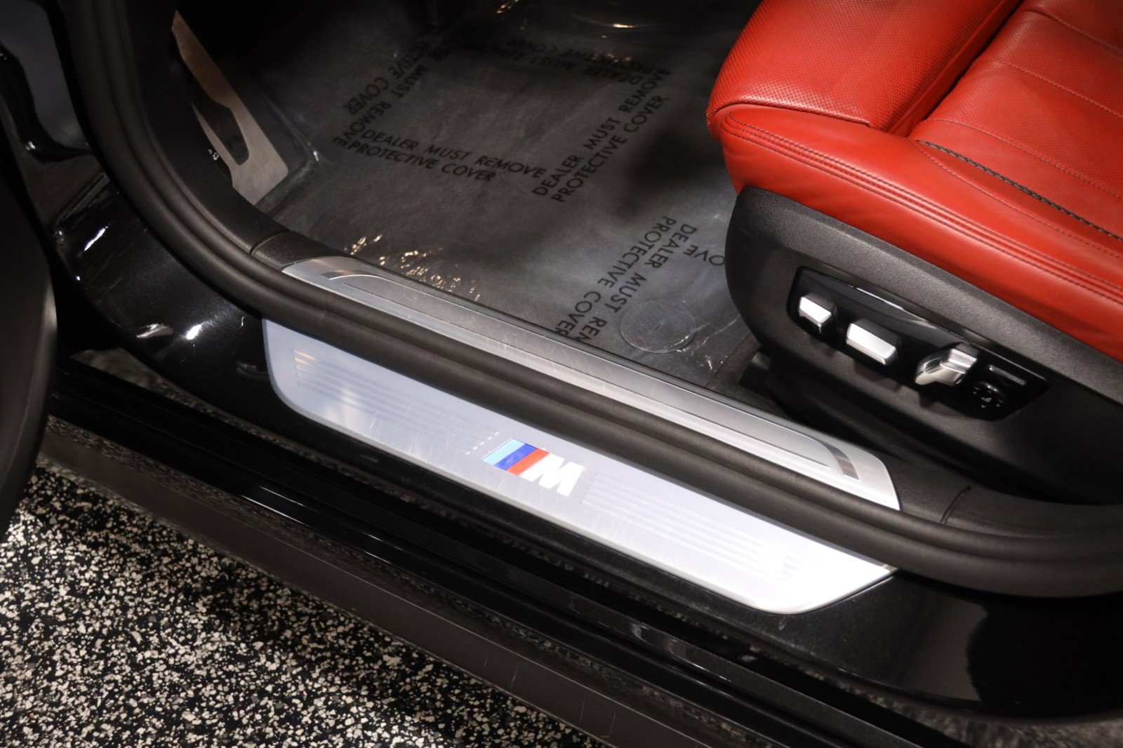 Used 2018 BMW 750i xDrive AWD/4WD image 39