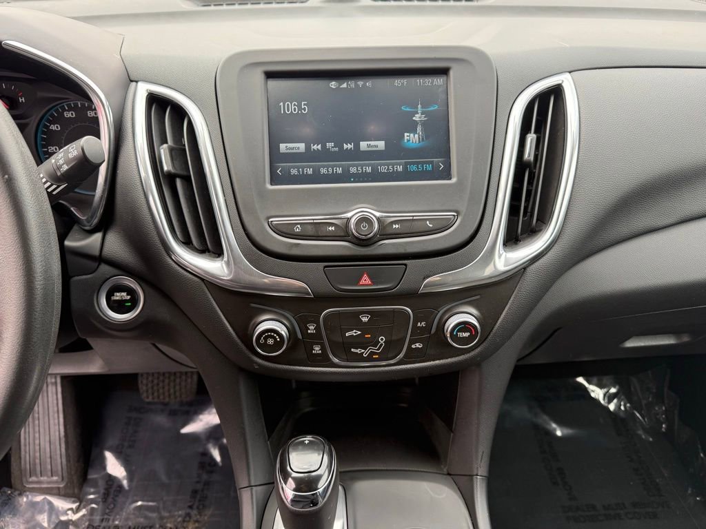 Used 2018 Chevrolet Equinox LT w/ LPO, Floor Liner Package FWD image 12