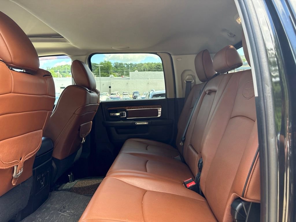 Used 2018 RAM 3500 Laramie Longhorn w/ Snow Chief Group AWD/4WD image 19