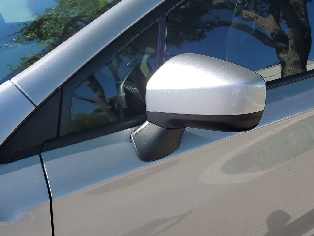 Used 2018 Subaru Crosstrek 2.0i Premium w/ Eyesight System image 12