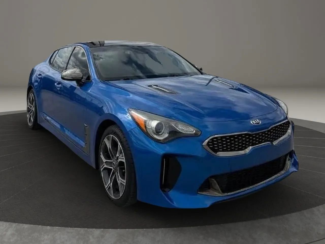 Used 2020 Kia Stinger GT-Line w/ Sun & Sound Package RWD image 1