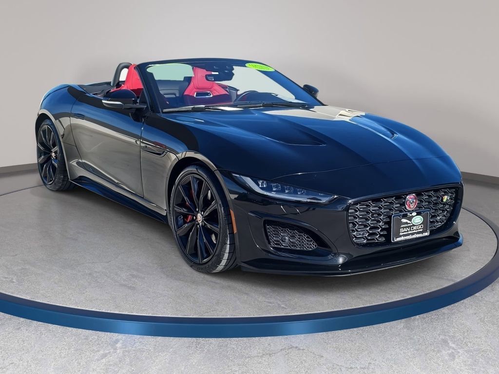 Certified 2022 Jaguar F-TYPE R image 3