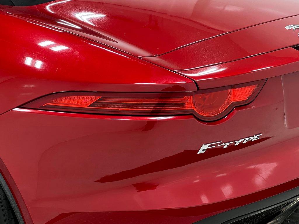 Used 2016 Jaguar F-TYPE Convertible RWD image 31
