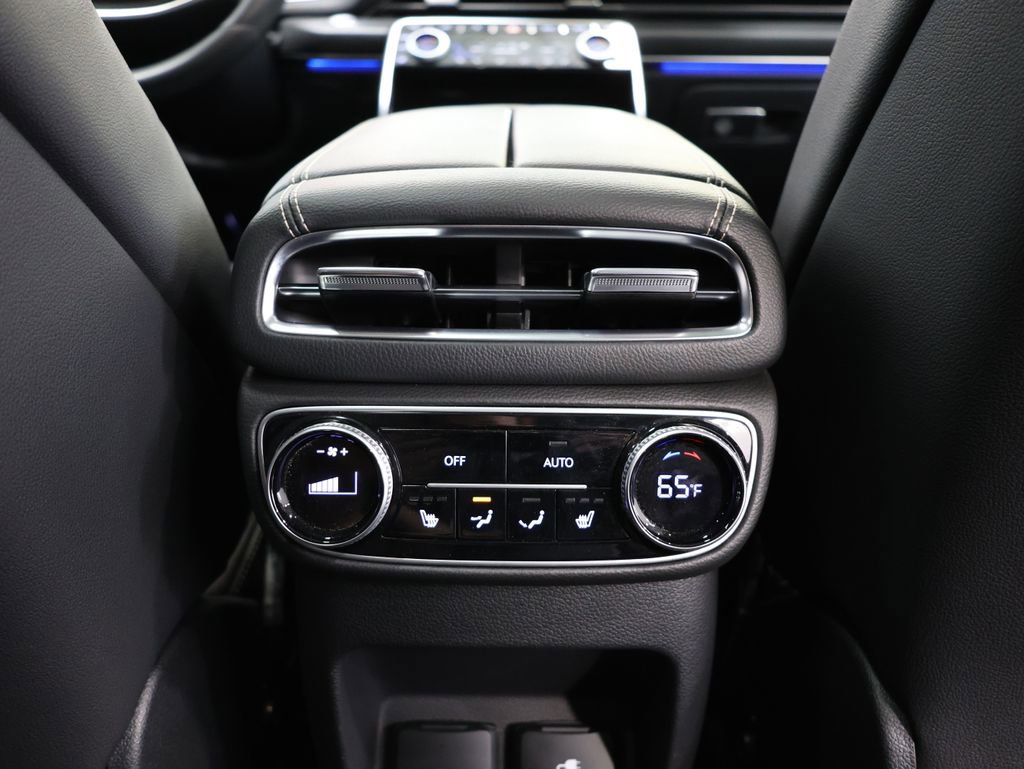 Used 2022 Genesis GV80 3.5T w/ Advanced Package 06 AWD/4WD image 25