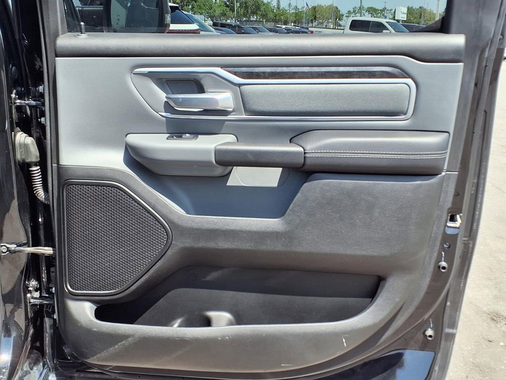 Used 2023 RAM 1500 Big Horn AWD/4WD image 14