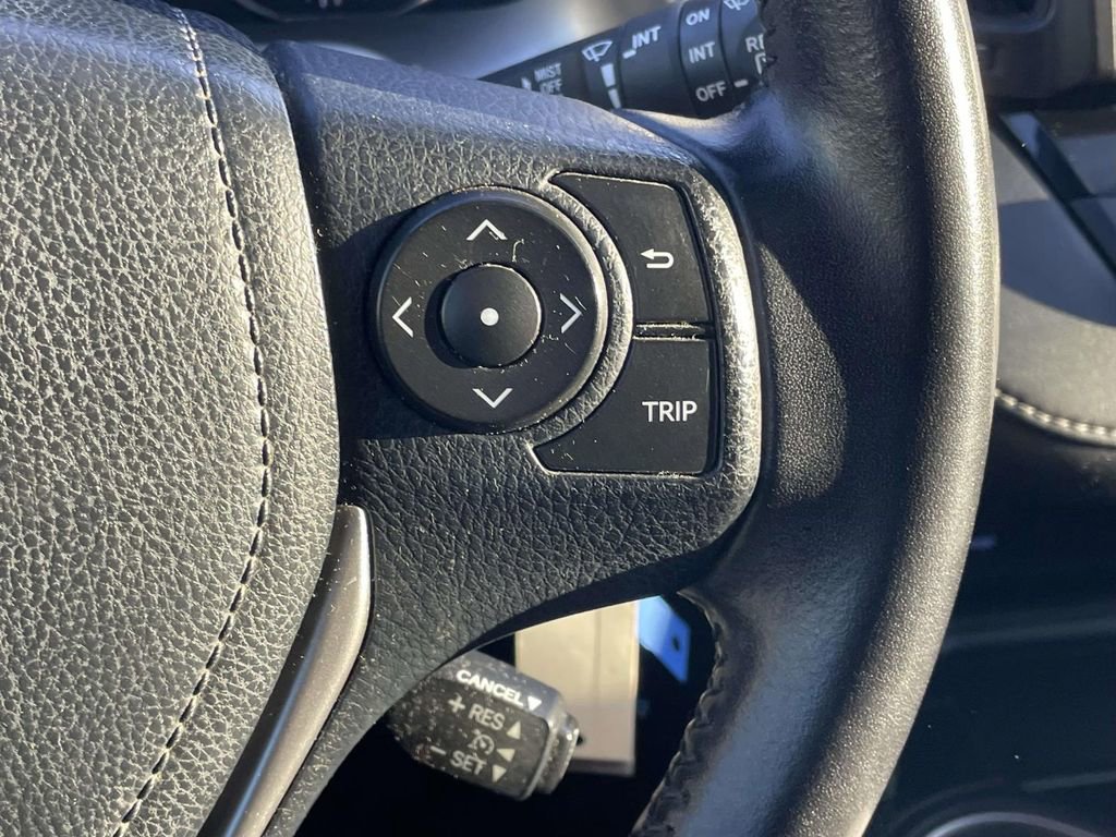 Used 2016 Toyota RAV4 XLE image 33