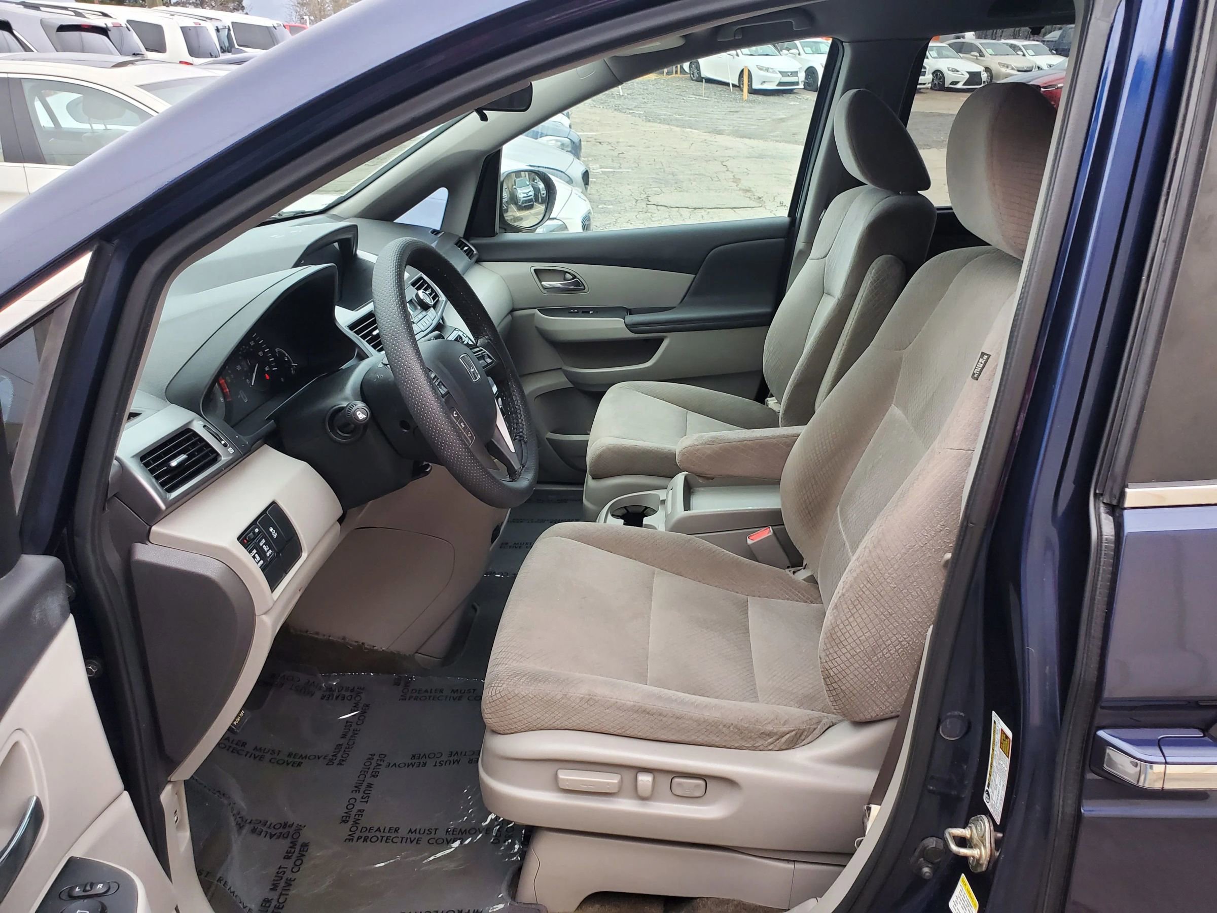 Used 2014 Honda Odyssey EX image 13