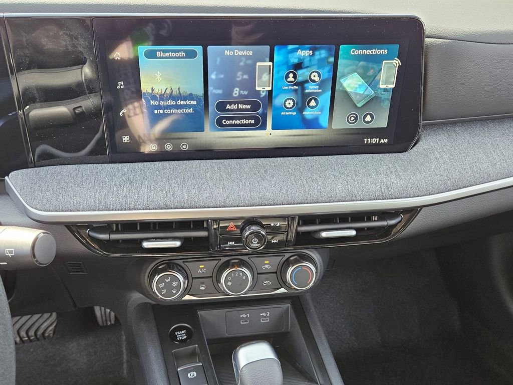 New 2026 Nissan Kicks S image 17