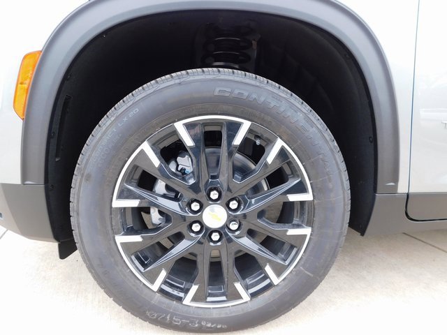 New 2026 Chevrolet Traverse LT w/ Sun and Wheel Package image 10