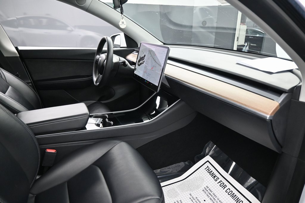 Used 2021 Tesla Model Y Long Range image 37