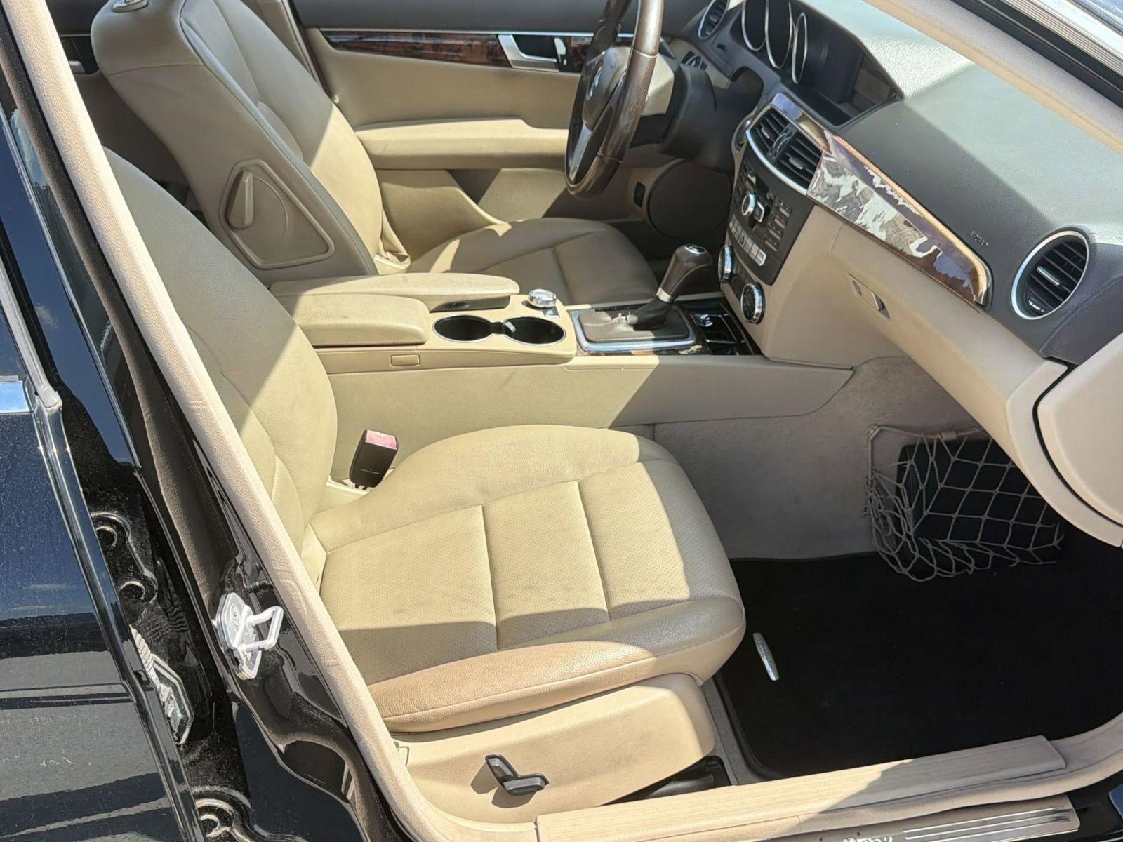 Used 2012 Mercedes-Benz C 250 Sedan image 26