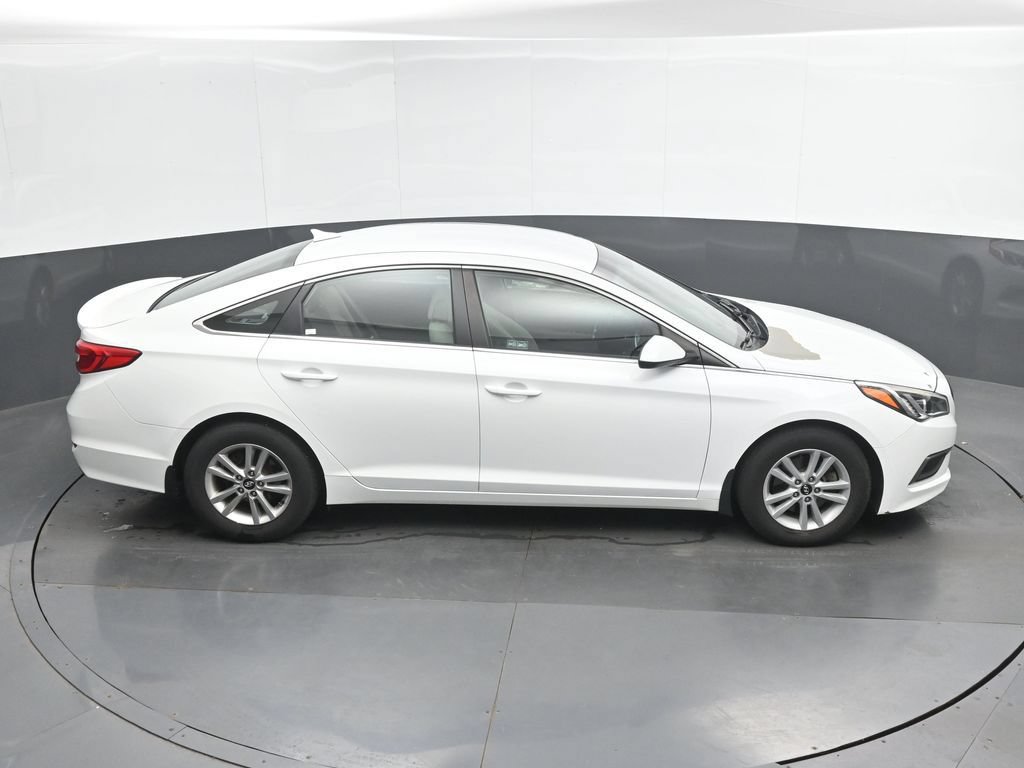 Used 2016 Hyundai Sonata SE FWD image 31