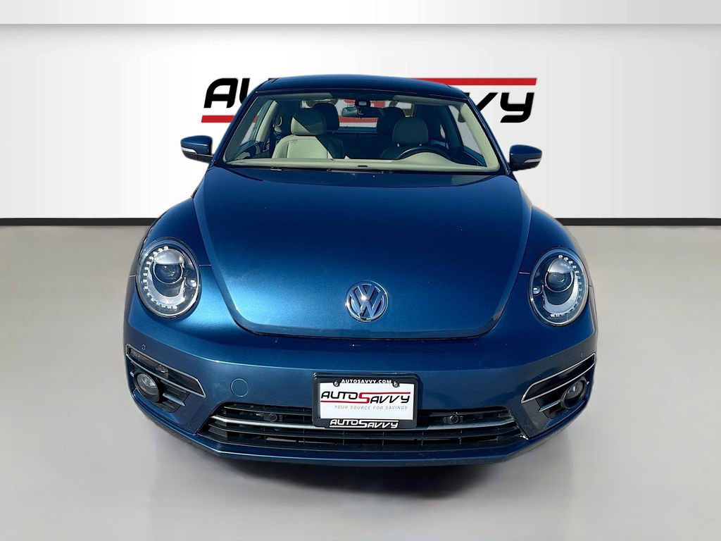 Used 2019 Volkswagen Beetle 2.0T SE w/ SE Premium Package FWD image 2