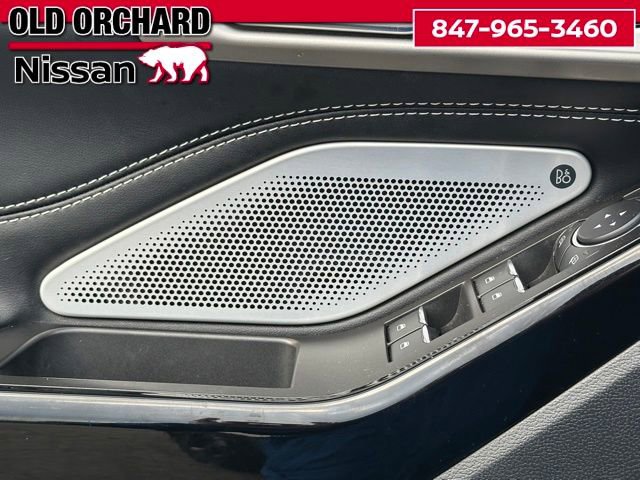 Used 2022 Ford Explorer ST w/ ST Street Pack image 10