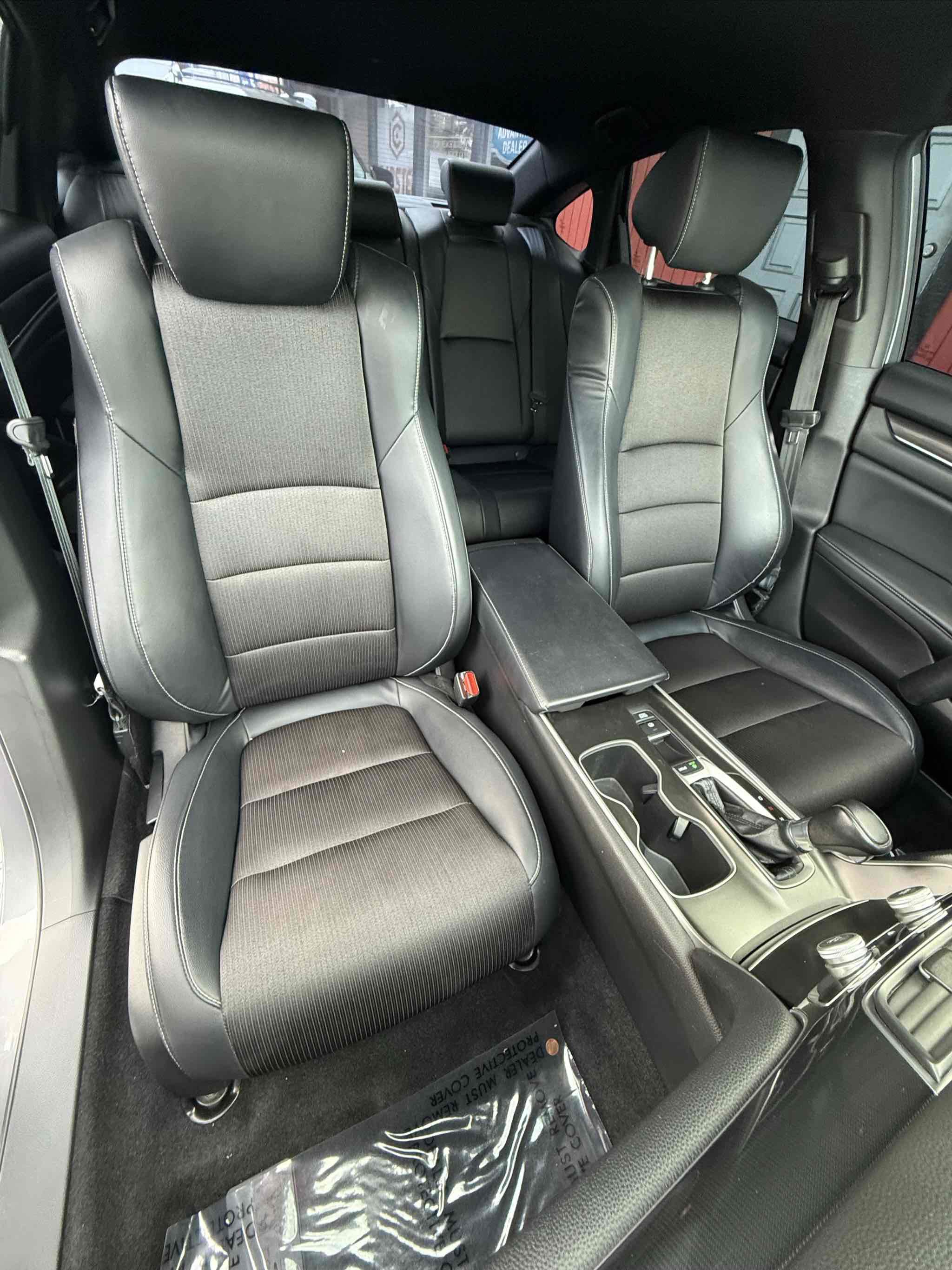Used 2018 Honda Accord Sport image 12
