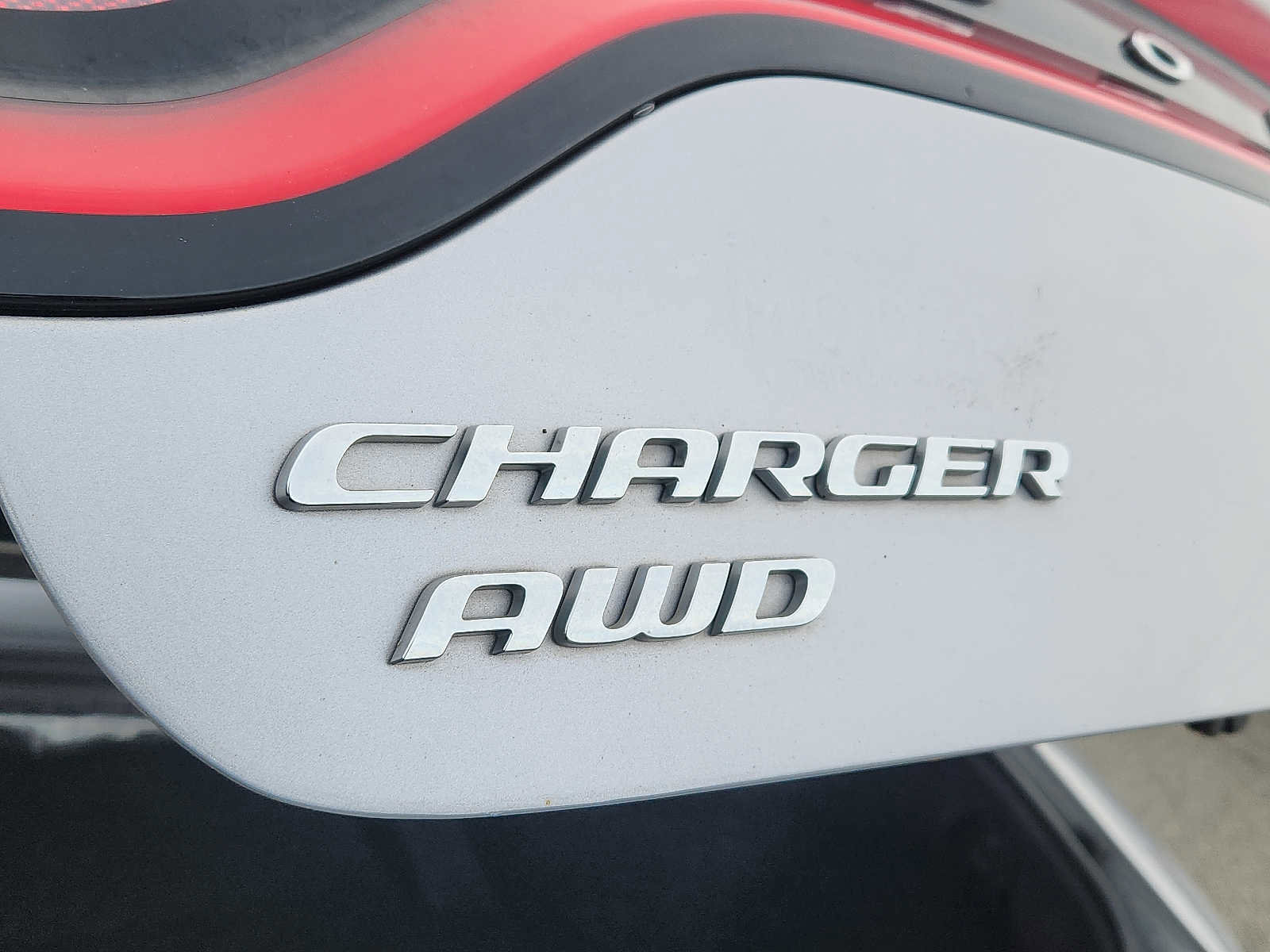 Used 2016 Dodge Charger SXT image 29