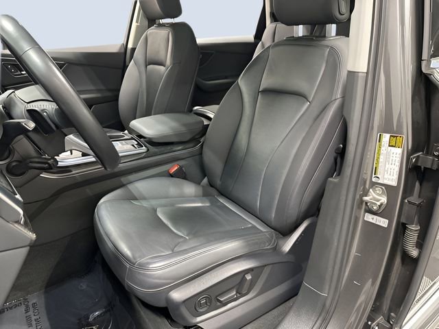 Used 2020 Audi Q7 3.0T Premium Plus image 30