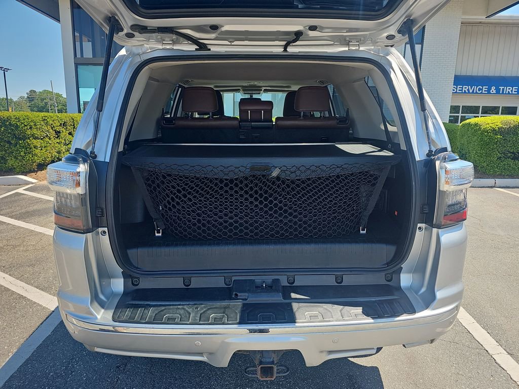 Used 2016 Toyota 4Runner Limited AWD/4WD image 23