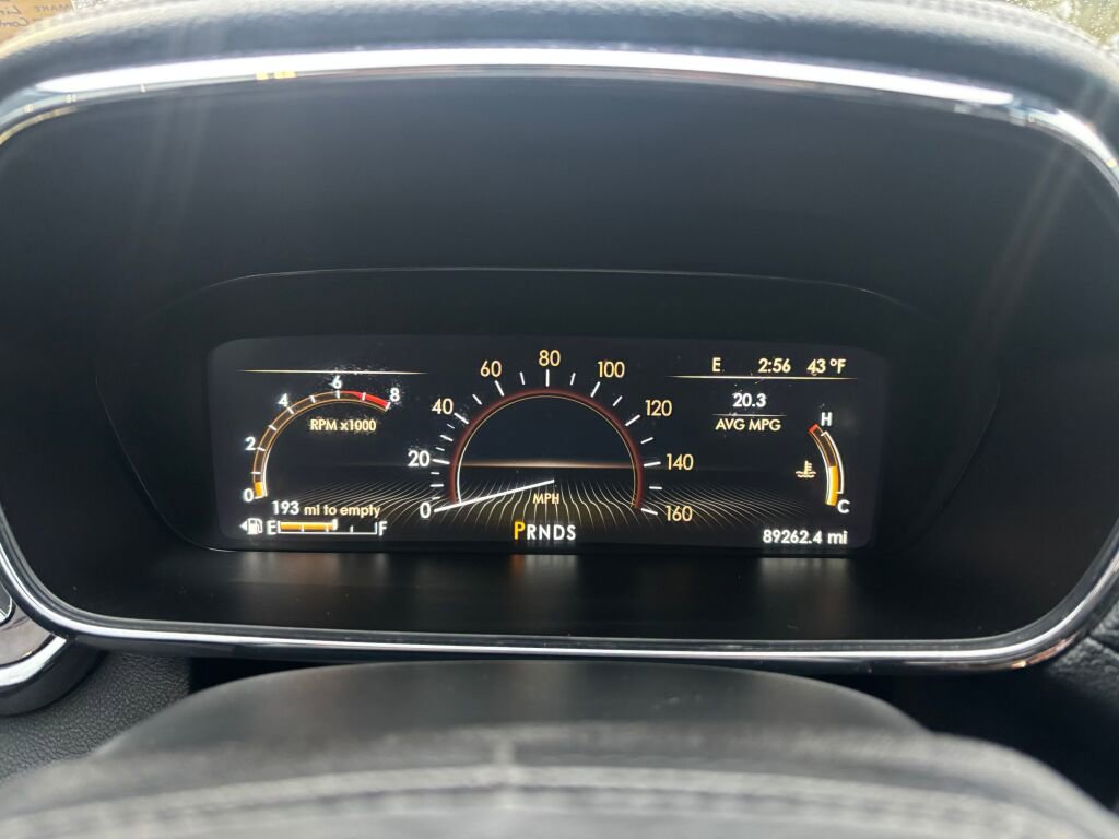 Used 2019 Lincoln Continental Premiere image 19