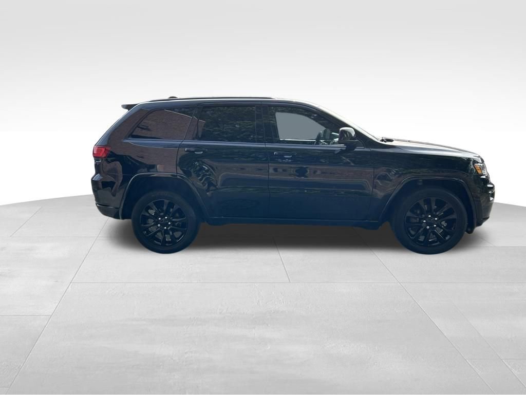 Used 2021 Jeep Grand Cherokee Laredo X RWD image 7