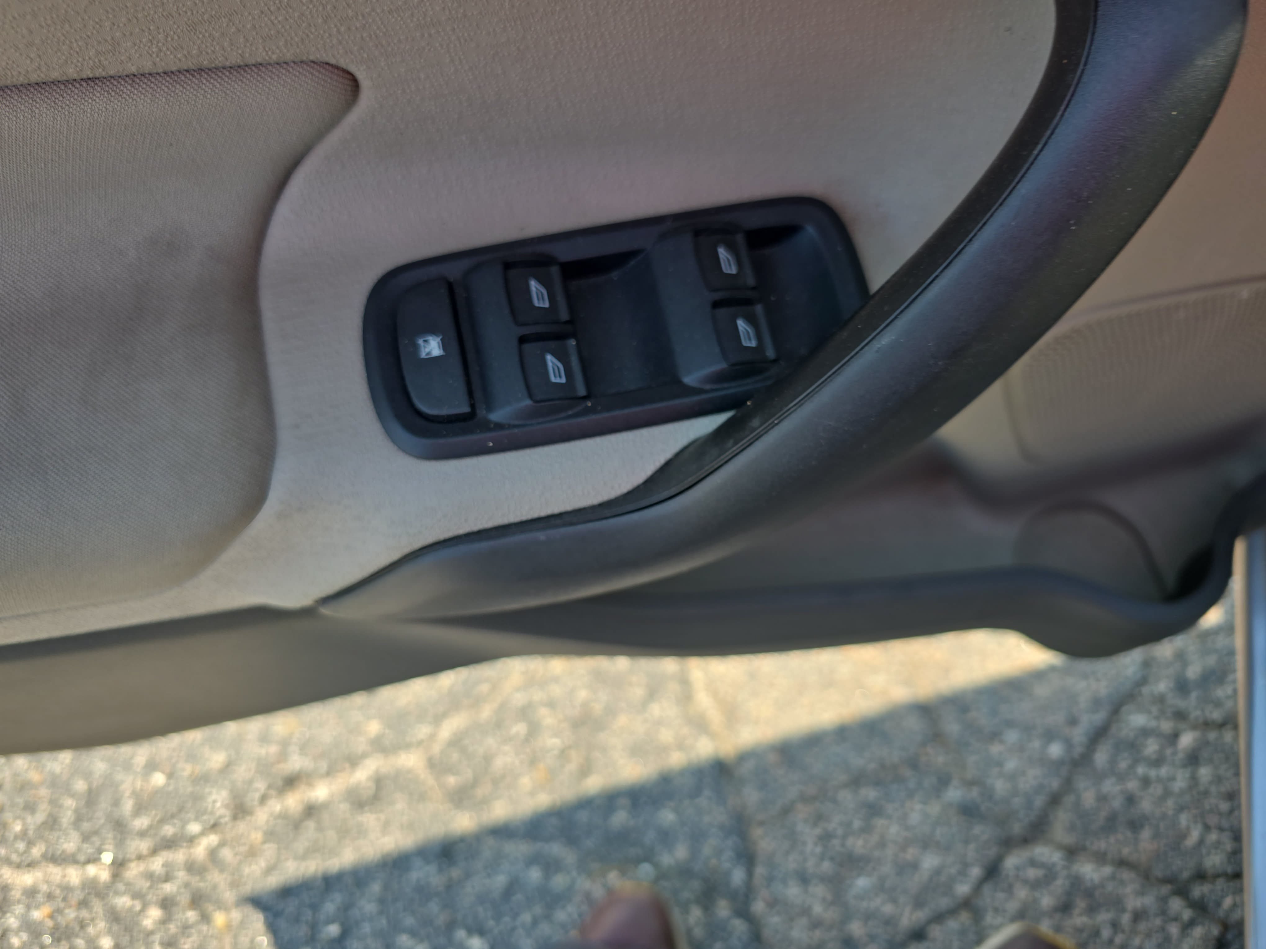 Used 2014 Ford Fiesta SE FWD image 25