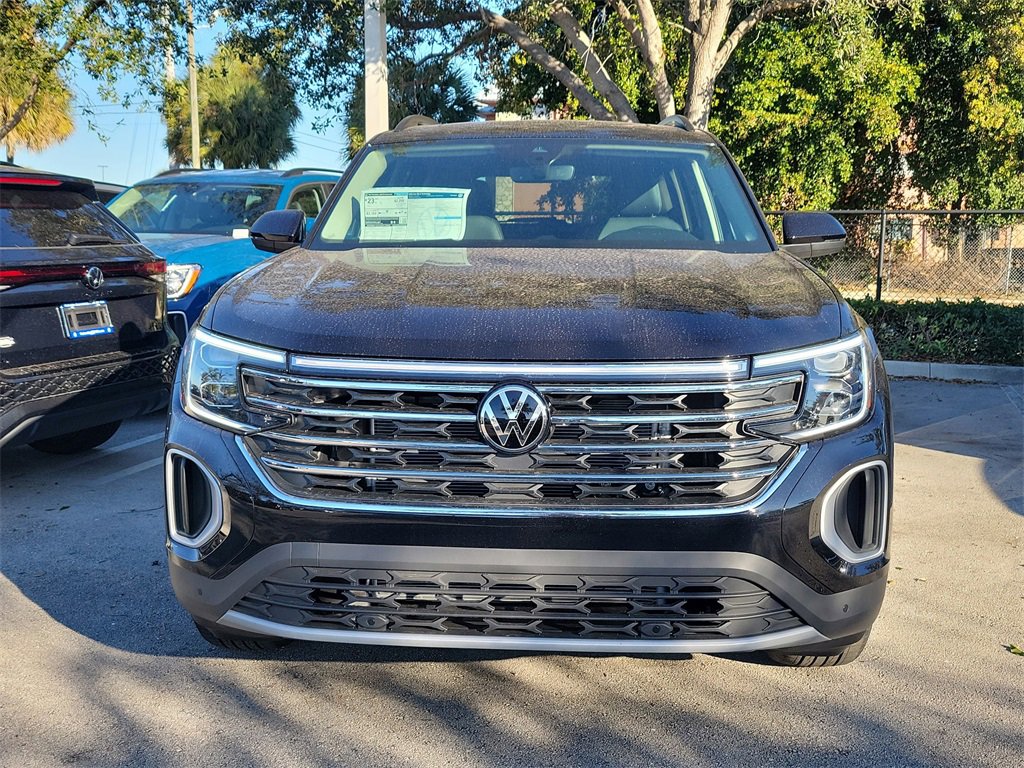 New 2026 Volkswagen Atlas SE image 2