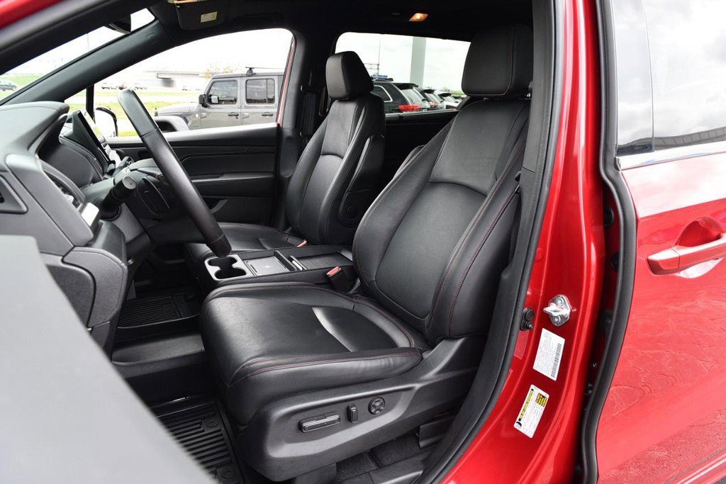 Certified 2025 Honda Odyssey Sport-L image 20