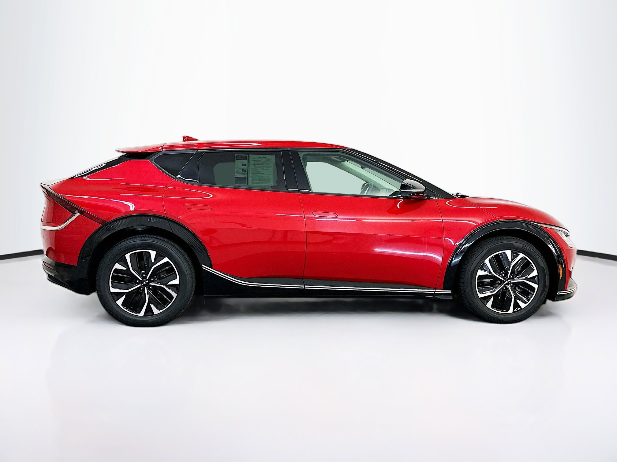 Used 2023 Kia EV6 Wind w/ Wind Technology Package AWD/4WD image 10