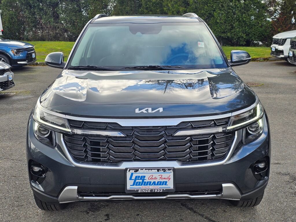 New 2026 Kia Seltos S AWD/4WD image 2