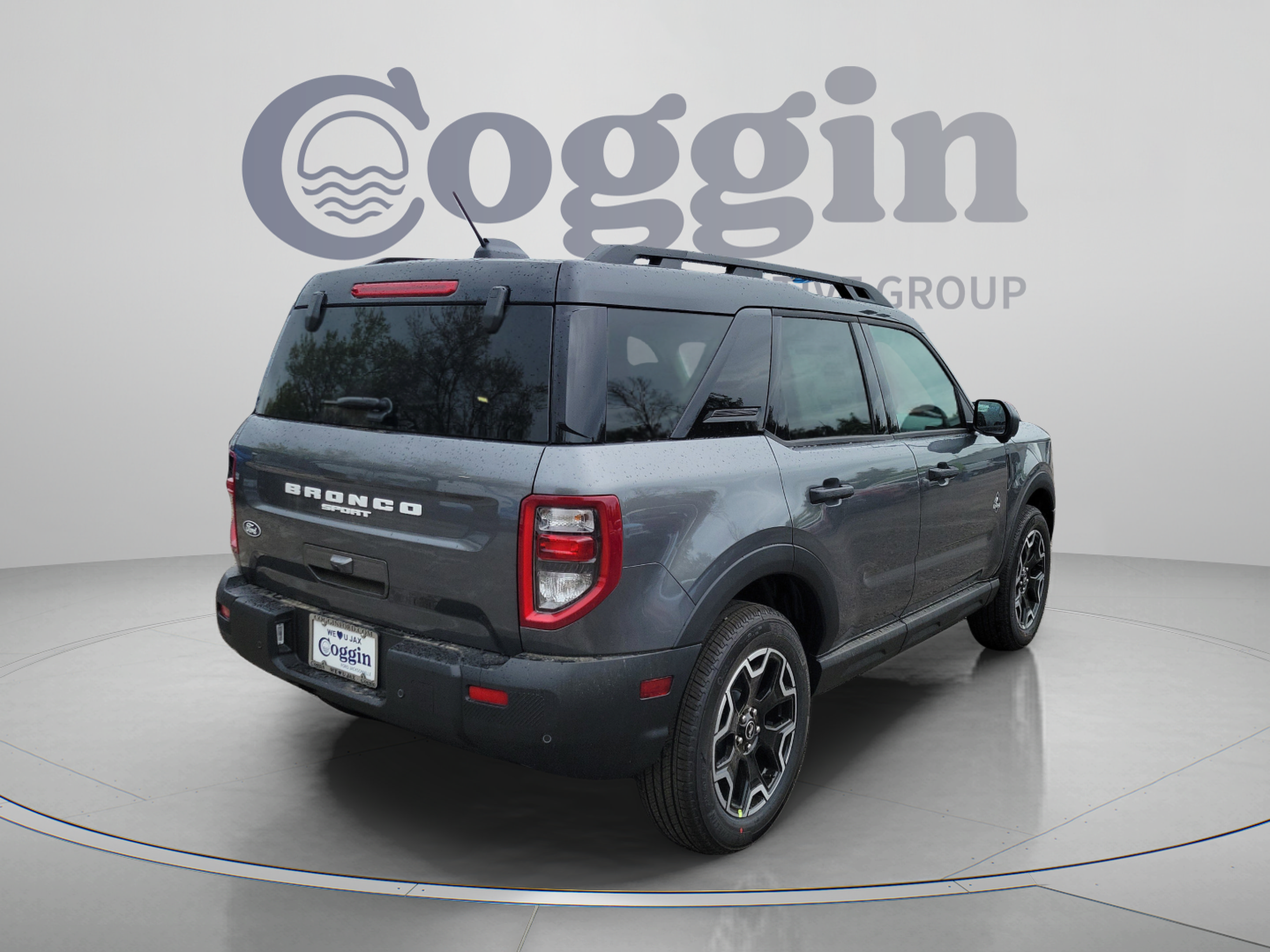 New 2026 Ford Bronco Sport Outer Banks w/ Outer Banks Tech Package+ AWD/4WD image 3