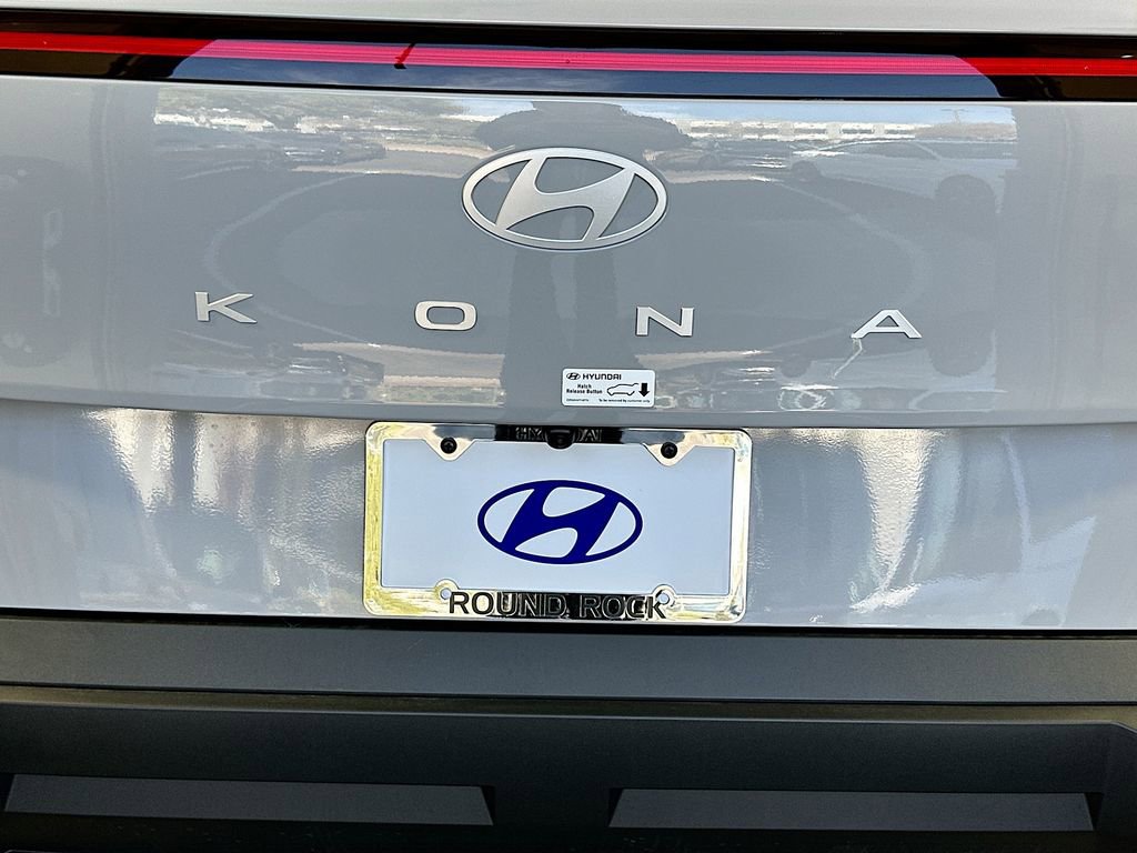 New 2026 Hyundai Kona SE image 20